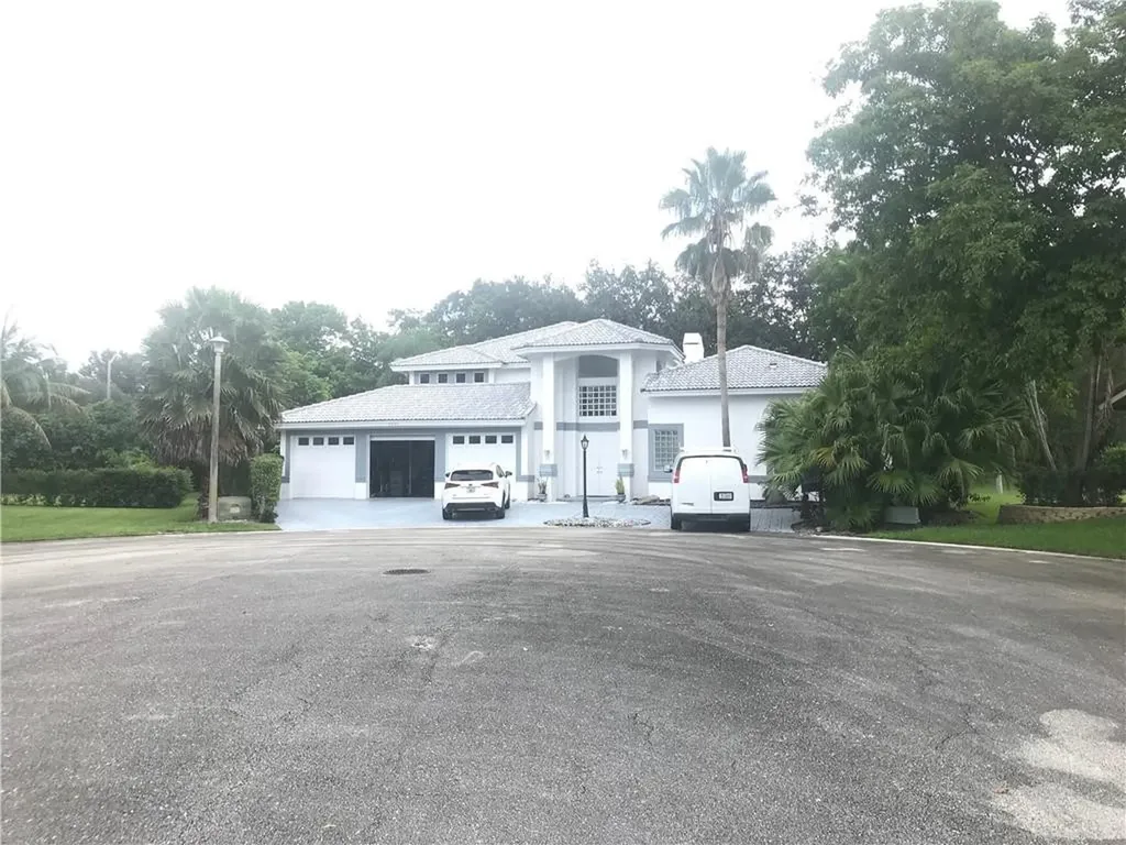 9625 NW 63rd Place Parkland FL 33076