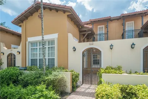 1052 SW 146th Terrace Pembroke Pines FL 33027