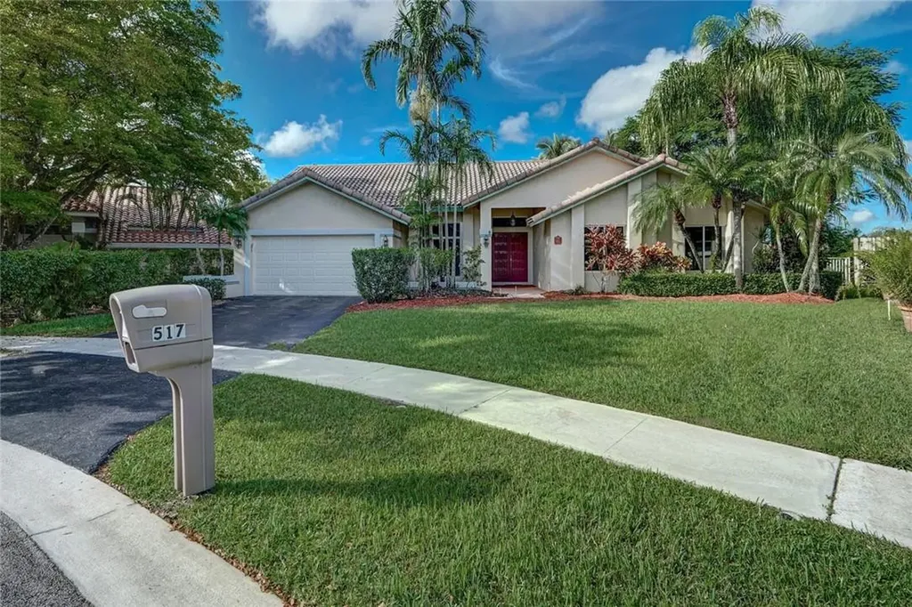 517 NW 106th Terrace Plantation FL 33324