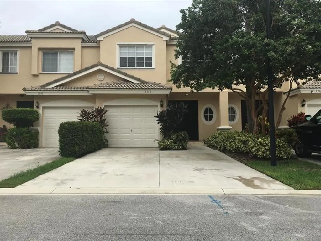 5952 NW 47th Terrace Coconut Creek FL 33073