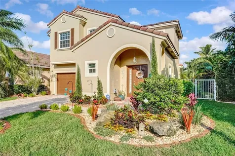 913 NW 126th Terrace Coral Springs FL 33071