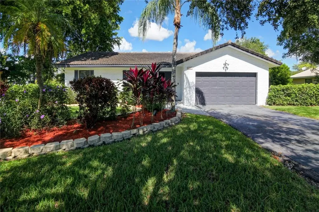 8307 NW 35th Street Coral Springs FL 33065