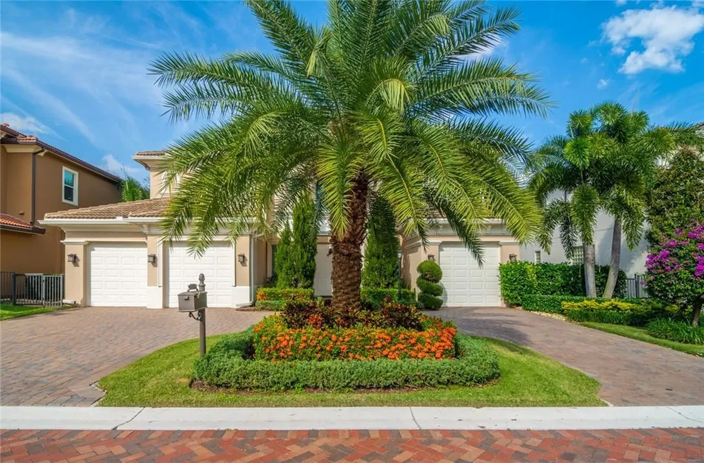 6413 Montesito Street Boca Raton FL 33496