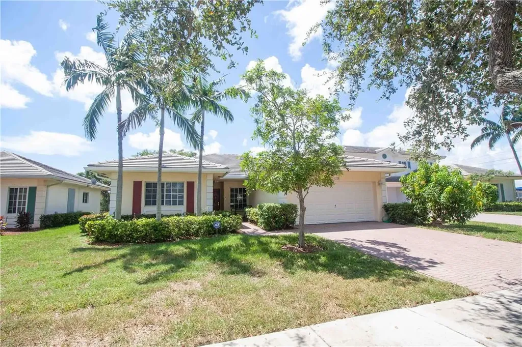 1720 NW 2nd Street Pompano Beach FL 33069