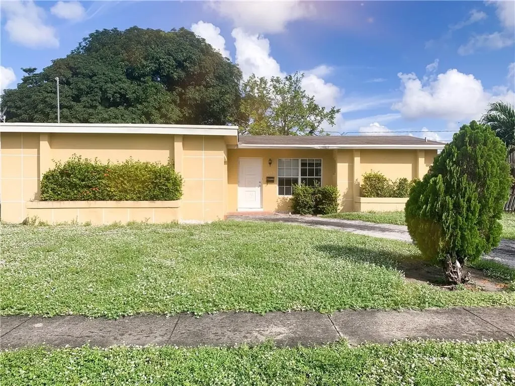 5985 NW 16th Court Sunrise FL 33313