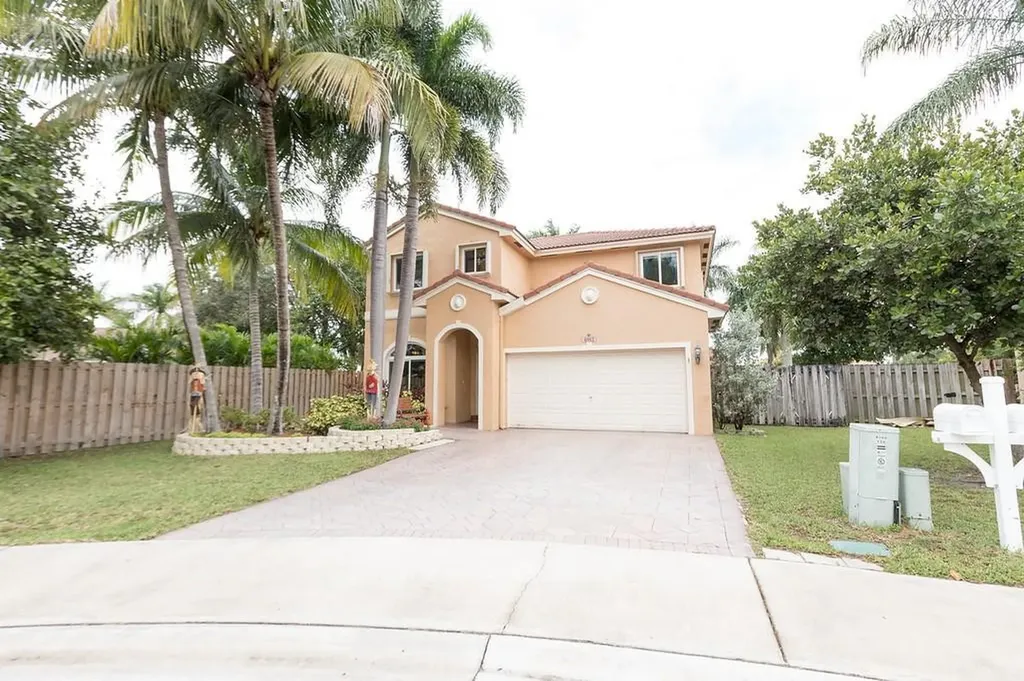 4062 Oxbow Drive Coconut Creek FL 33073