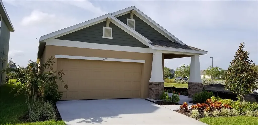 6103 Voyagers Place Apollo Beach FL 33572