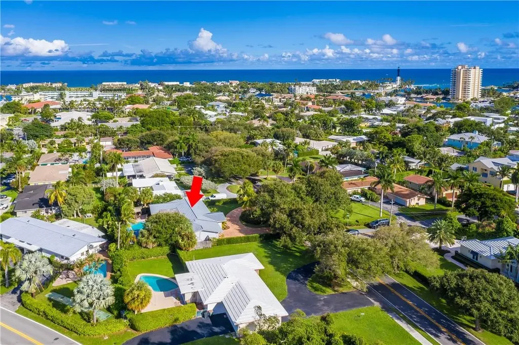 2613 NE 27th Street Lighthouse Point FL 33064