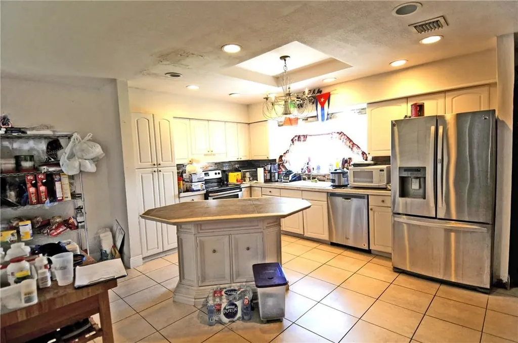 7801 Shalimar Street Miramar FL 33023