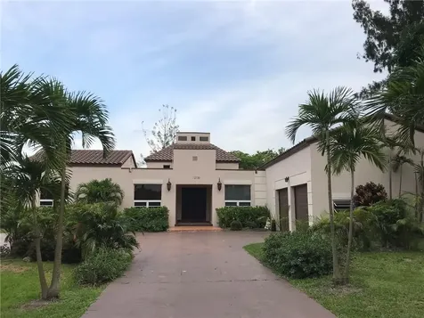 12130 SW 2nd Street Plantation FL 33325
