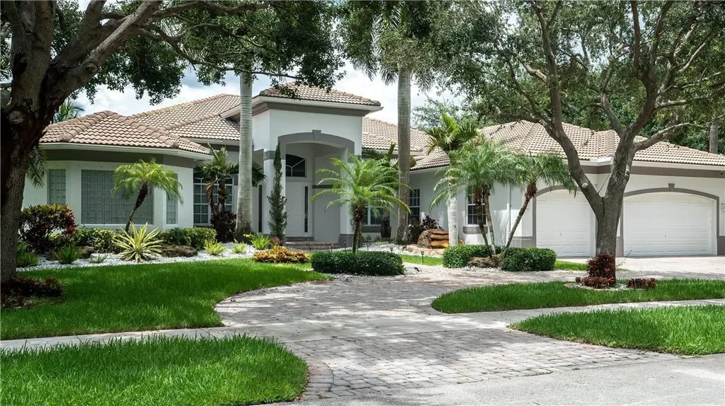 13109 SW 43rd Street Davie FL 33330