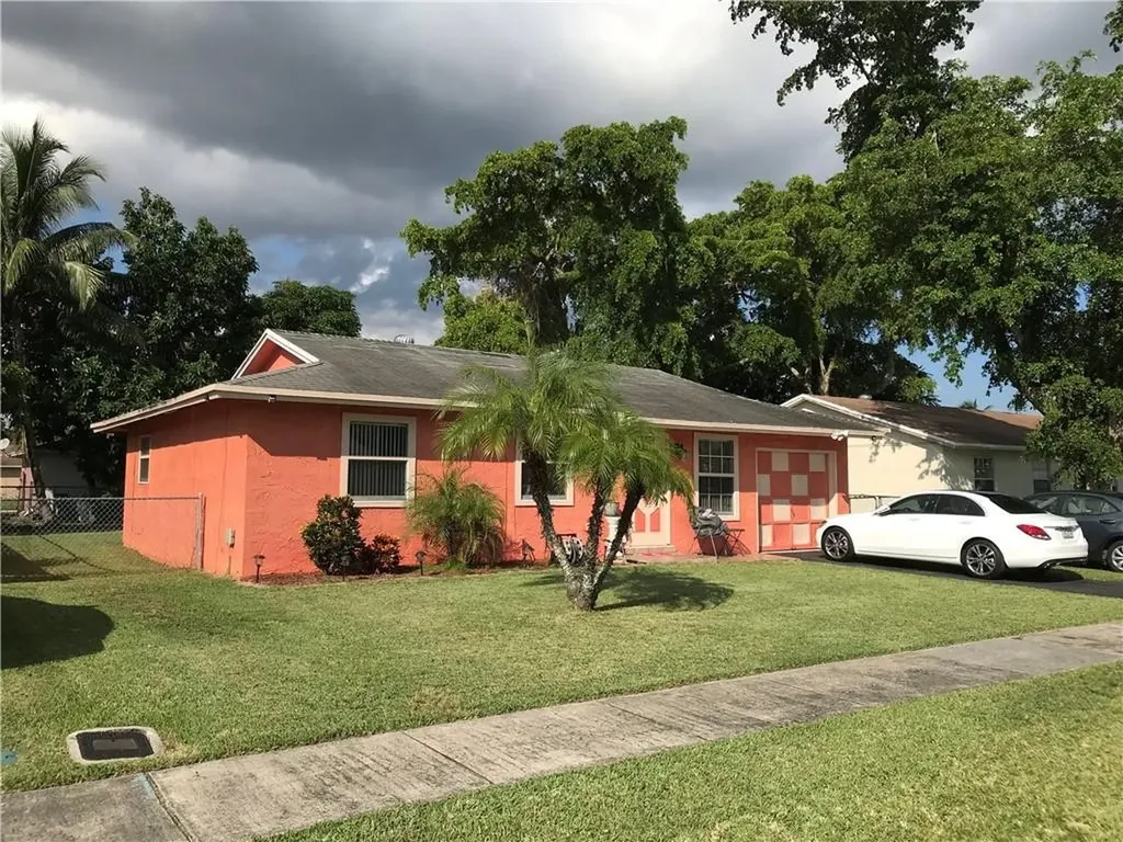 8151 SW 6th Street North Lauderdale FL 33068