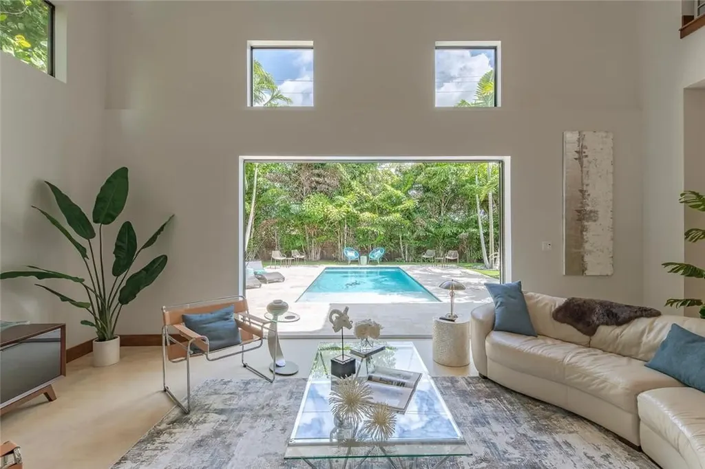 535 NE 25th Street Wilton Manors FL 33305