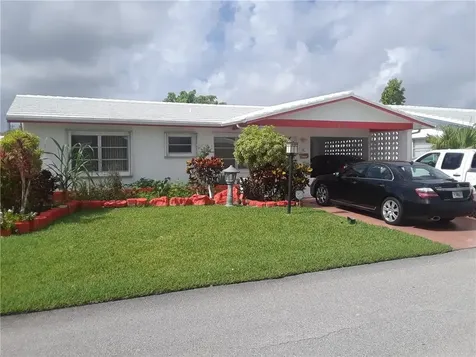 8204 NW 57th Place Tamarac FL 33321