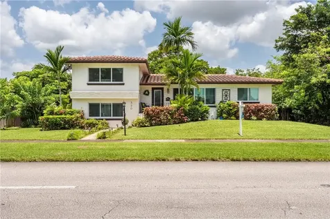 320 N Rainbow Drive Hollywood FL 33021