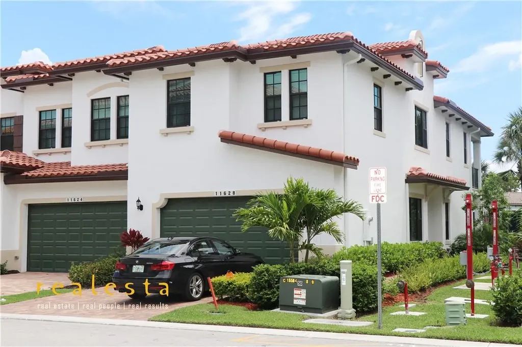 11628 SW 13th Lane Pembroke Pines FL 33025