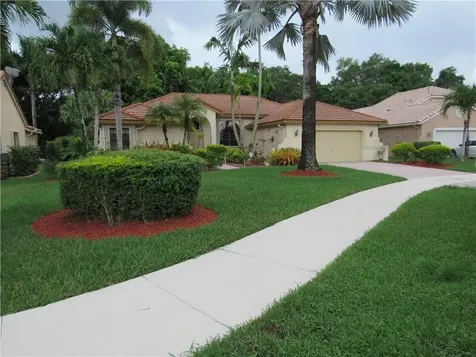 3381 Overlook Road Davie FL 33328