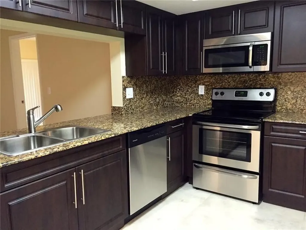 3329 NW 101st Avenue Coral Springs FL 33065