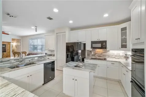 5645 NW 108th Way Coral Springs FL 33076