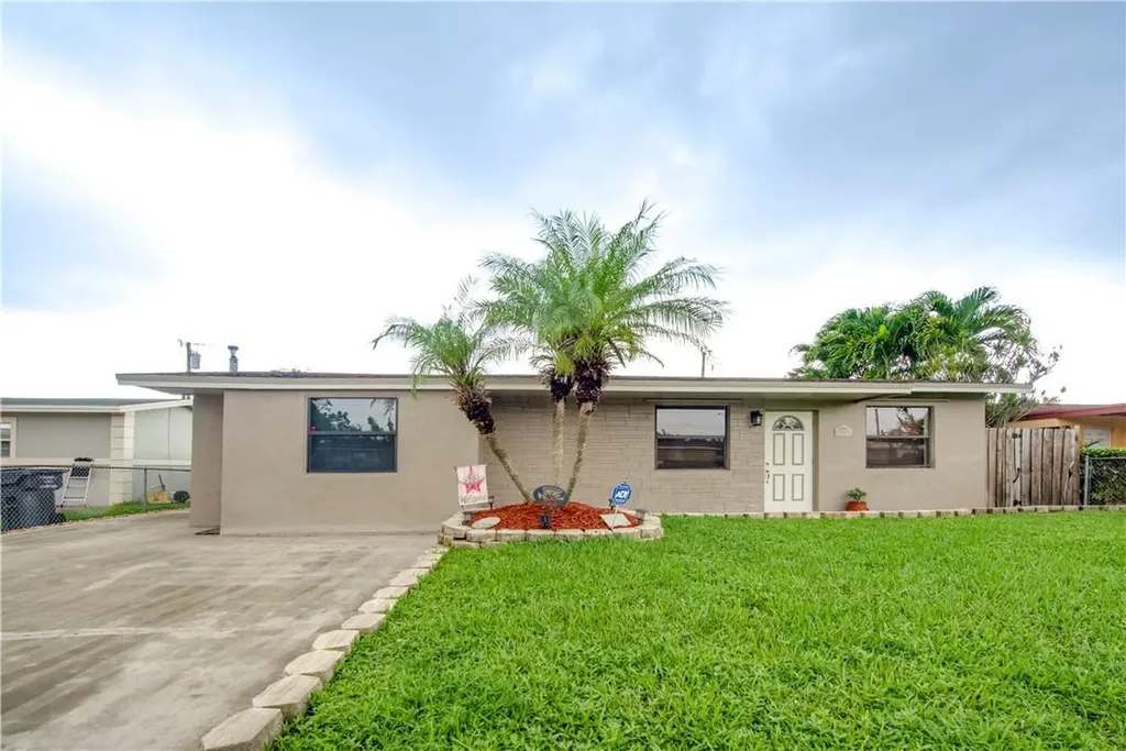 7881 Hope Street Hollywood FL 33024
