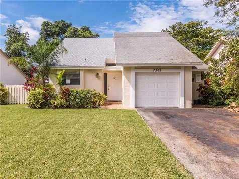7302 NW 39th Street Coral Springs FL 33065