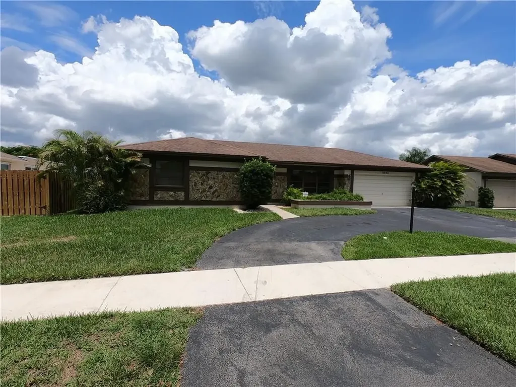 5432 SW 118th Avenue Cooper City FL 33330