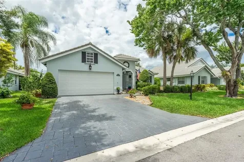 5461 Pine Court Coral Springs FL 33067