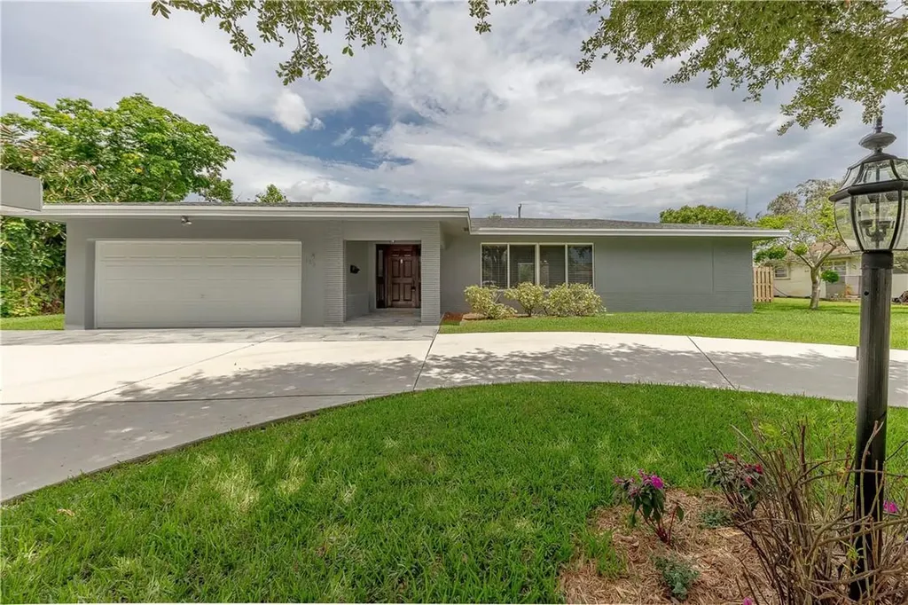 680 NW 74th Avenue Plantation FL 33317