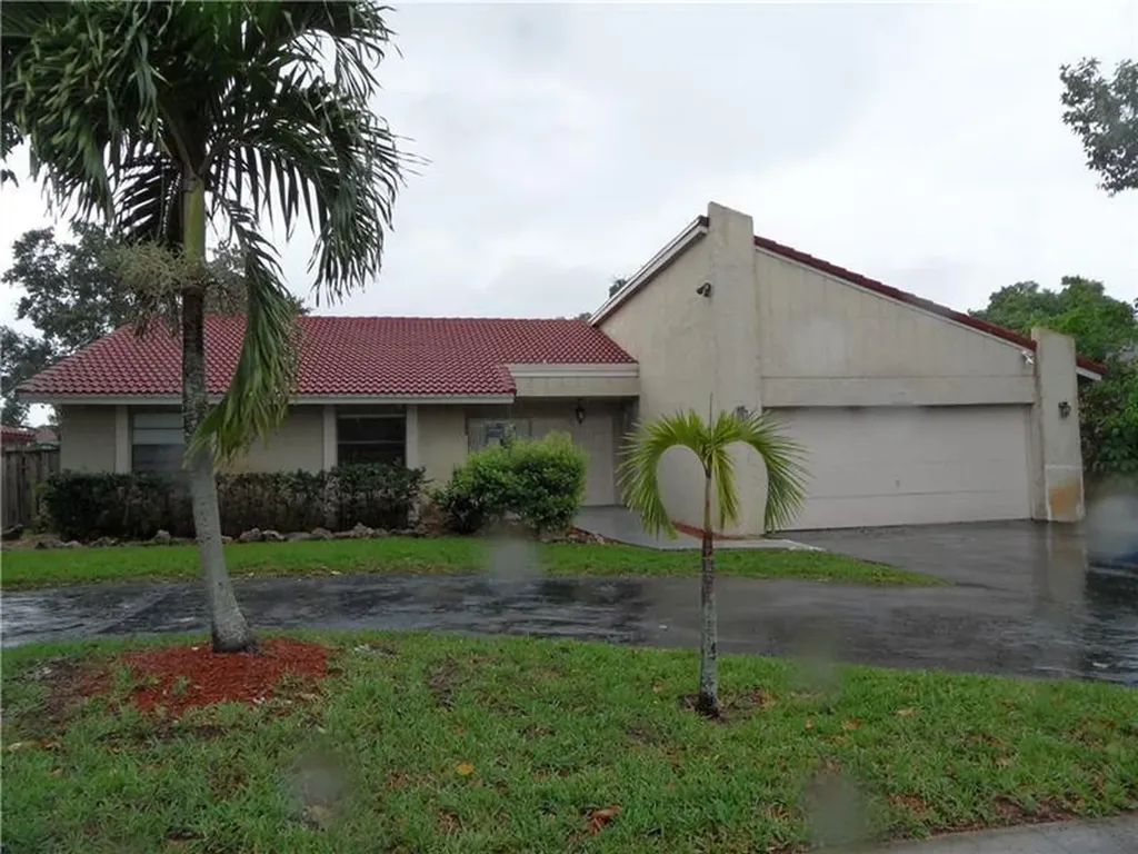 10170 Ramblewood Drive Coral Springs FL 33071