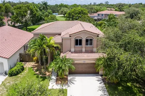 1727 SW 108th Way Davie FL 33324