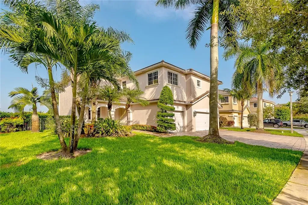 2111 SW 176th Avenue Miramar FL 33029