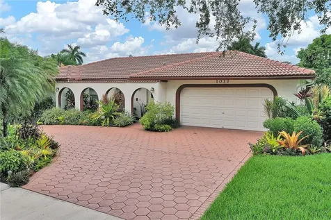 1037 NW 99th Avenue Plantation FL 33322