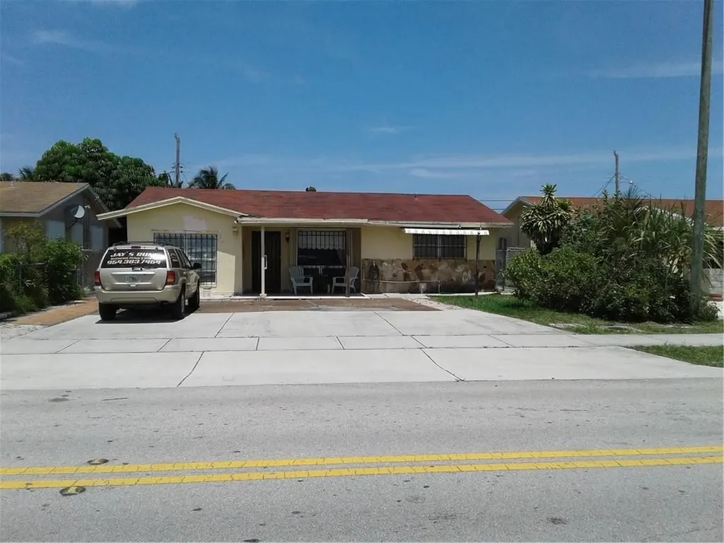 3810 NE 12th Avenue Pompano Beach FL 33064