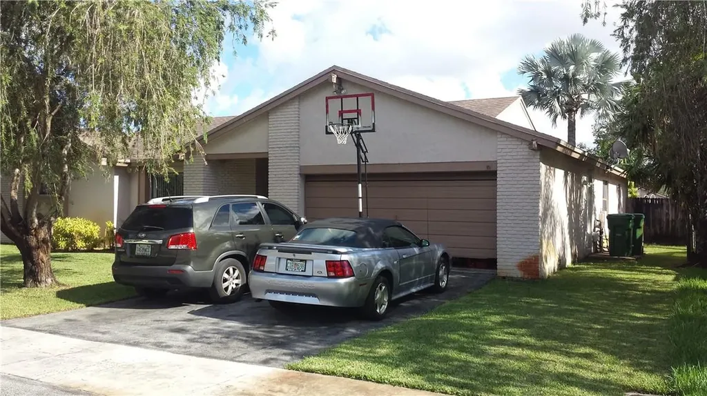 11950 SW 51st Street Cooper City FL 33330