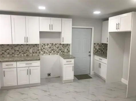 3044 NW 50th Street Miami FL 33142