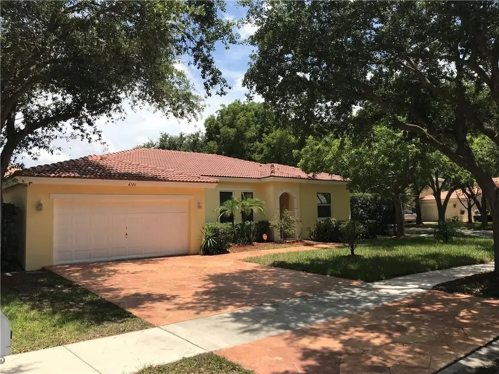 4146 NW 42nd Place Coconut Creek FL 33073