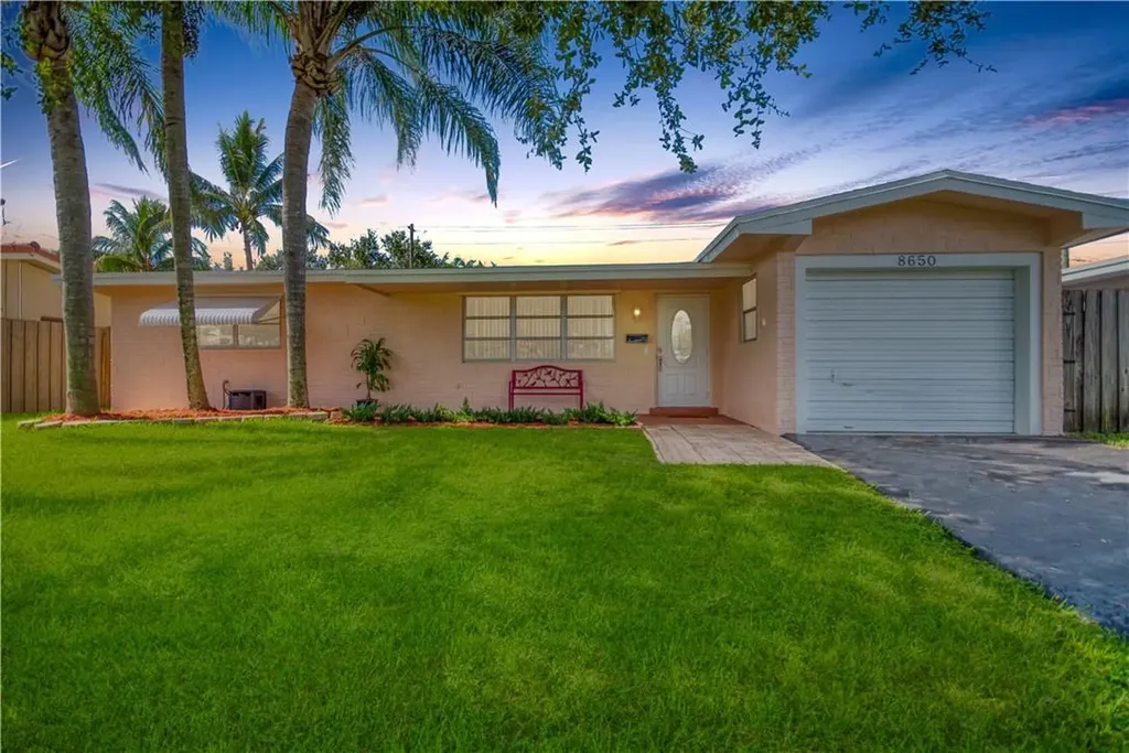 8650 NW 16th Street Pembroke Pines FL 33024