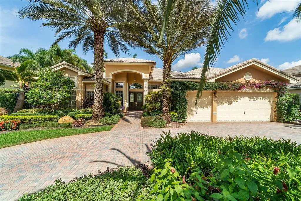 2921 W Lake Vista Circle Davie FL 33328