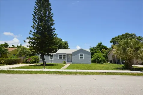 109 SW 7th Street Delray Beach FL 33444