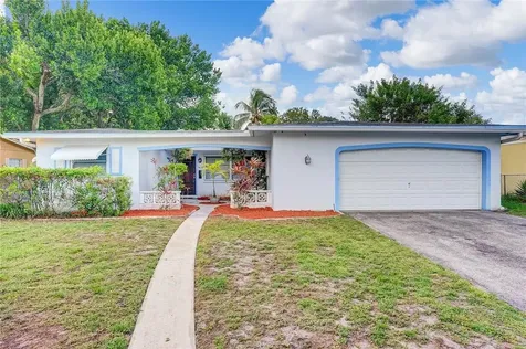 7508 Cleveland Street Hollywood FL 33024