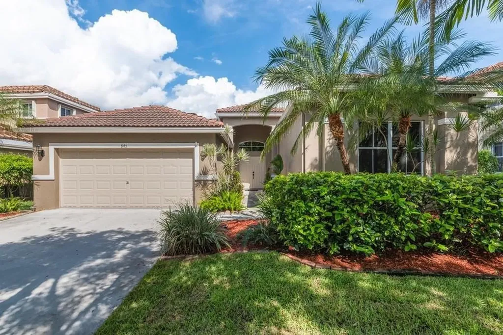 845 Hawthorn Terrace Weston FL 33327