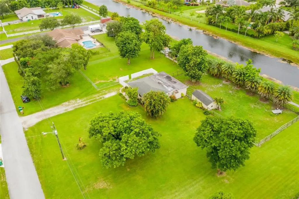 13780 SW 37th Court Davie FL 33330