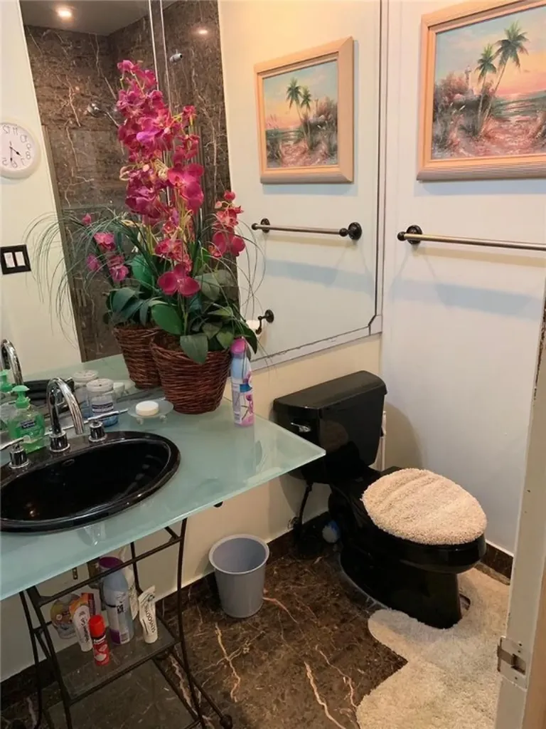 8705 NW 38th Drive Coral Springs FL 33065