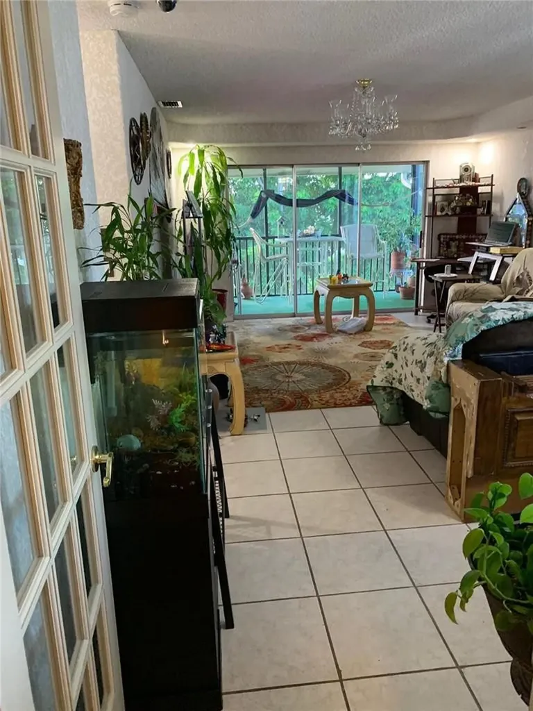 8705 NW 38th Drive Coral Springs FL 33065