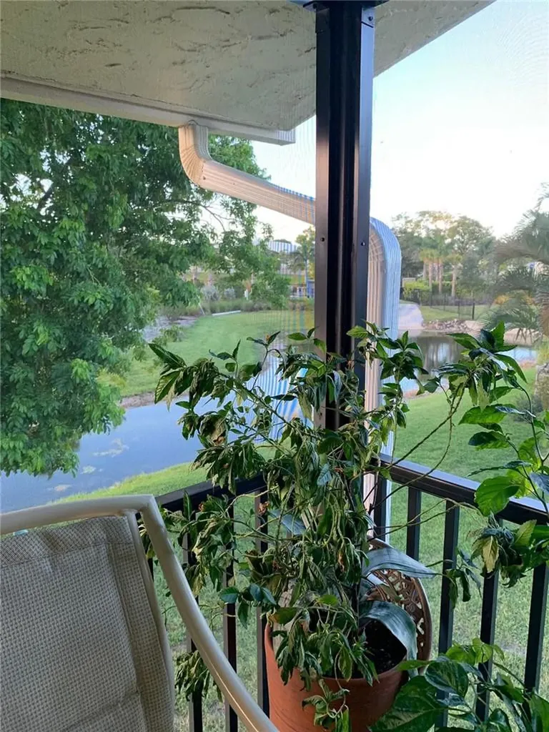 8705 NW 38th Drive Coral Springs FL 33065