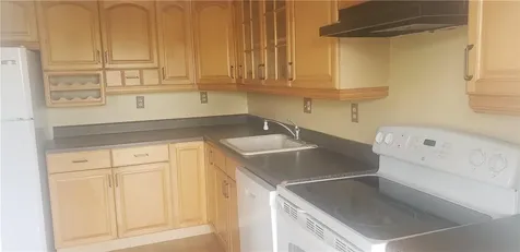 8705 NW 38th Drive Coral Springs FL 33065