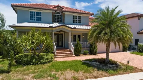 2401 NE 48th Court Lighthouse Point FL 33064