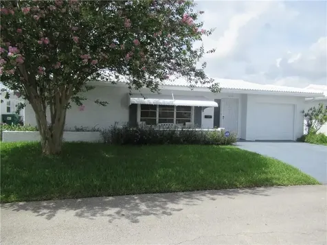 8102 NW 59th Court Tamarac FL 33321