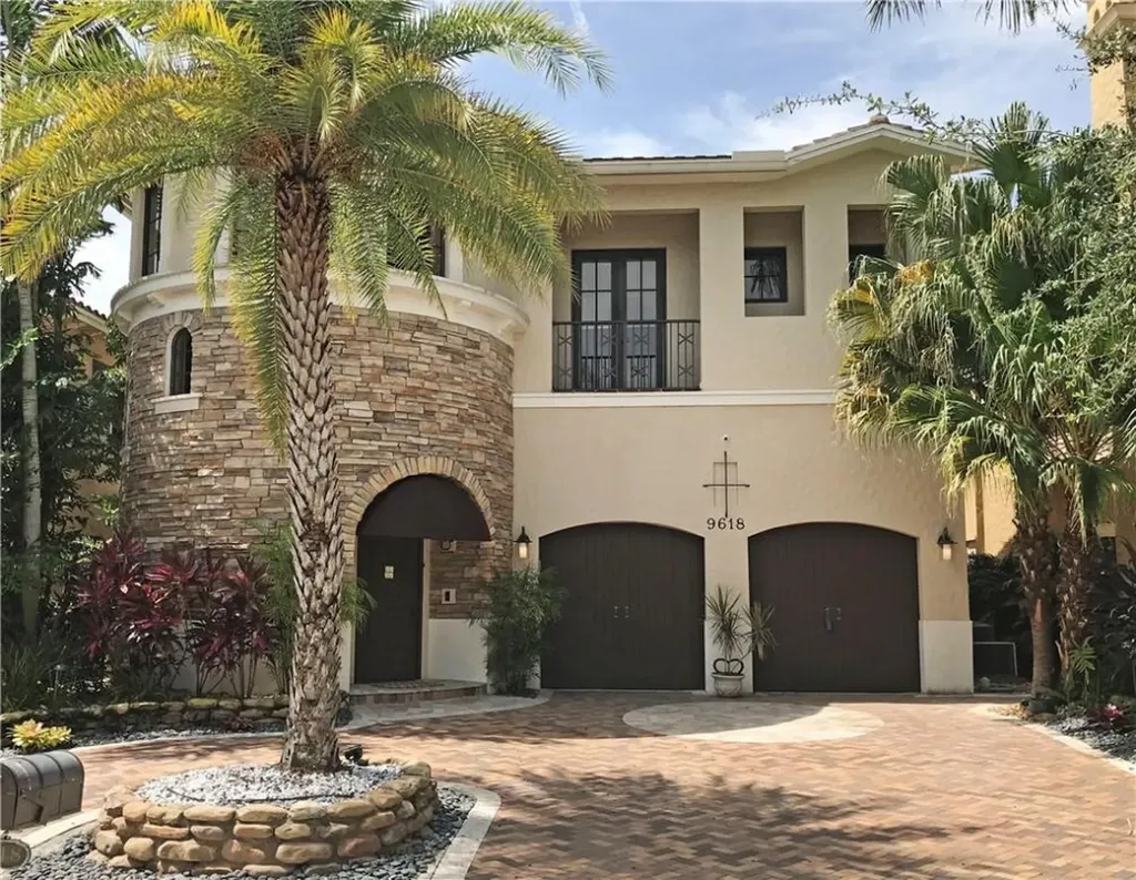 9618 Exbury Court Parkland FL 33076