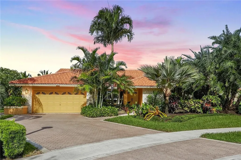 10033 NW 13th Court Plantation FL 33322